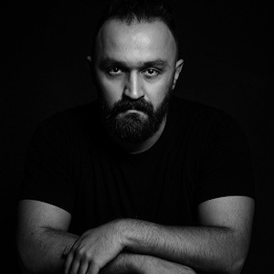 پروفایل پوریا میرزائی