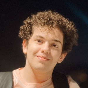 پروفایل Pooya Sotoodeh