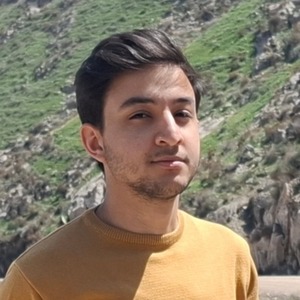 پروفایل عارف داعی