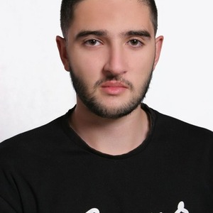 پروفایل Amirhossein Masihi