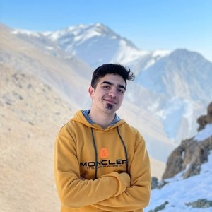پروفایل عرفان آجورلو