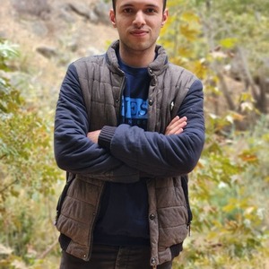پروفایل علی بردستانی