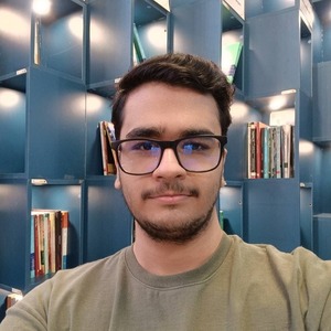 پروفایل محسن کریم وند