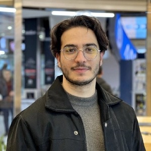 پروفایل امیرمهدی کریمی