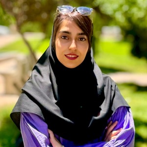 پروفایل زهرا مهدوی