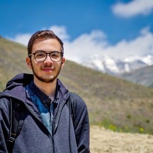 پروفایل سجاد عاقلی
