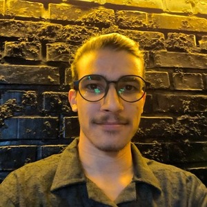 پروفایل محمد چنارانی