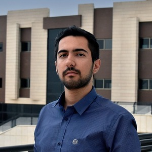 پروفایل امیرحسین فروتن