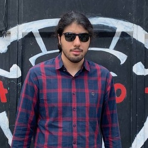 پروفایل امیرسعید آرین مهر