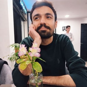 پروفایل محسن منصف