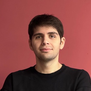 پروفایل طاها بیاتی