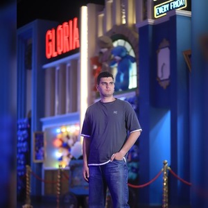 پروفایل Ali Hanif