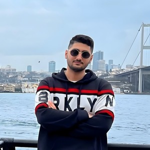 پروفایل پارسا نیک سیرت