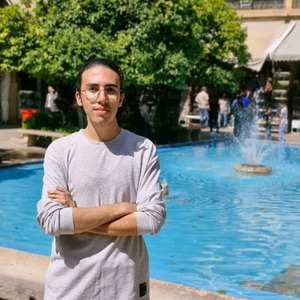 پروفایل پارسا صدری