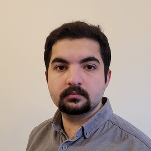 پروفایل امیرحسین ریخته‌گرغیاثی