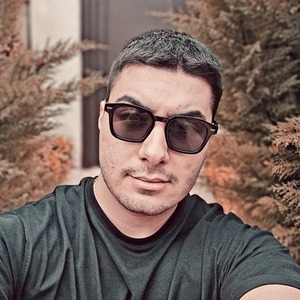پروفایل پوریا کردبچه