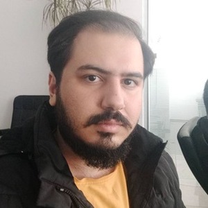 پروفایل آرش سبزعلیان