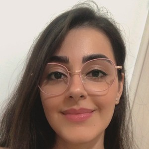 پروفایل Elahe Yousefi