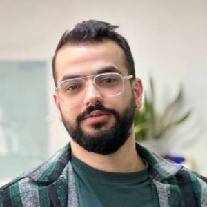 پروفایل سید امیرحسین صلاحی