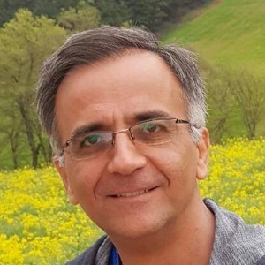 پروفایل امیراحمد شیشه گر