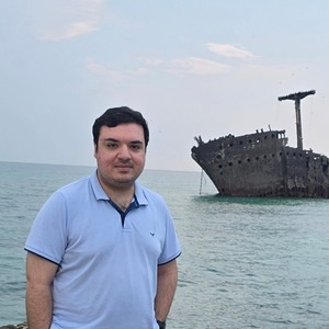 پروفایل سید محمد اشتهاردیان