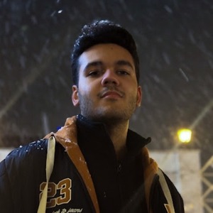 پروفایل Parsa Besharati