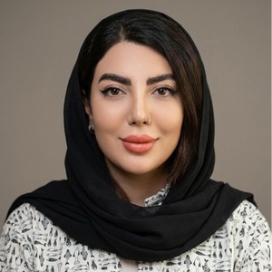 پروفایل نازنین شجاعی