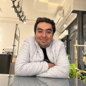 پروفایل سید فرزان حسینی