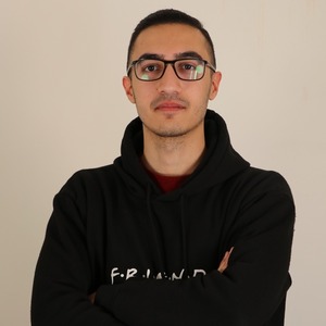 پروفایل حمیدرضا صادق زاده
