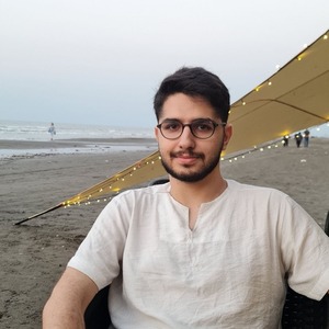 پروفایل علی آج وند