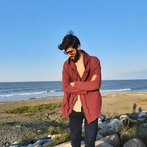 پروفایل علی توحیدی