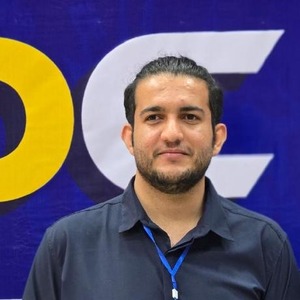 پروفایل علیرضا کشاورز