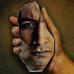 پروفایل احسان آزاده