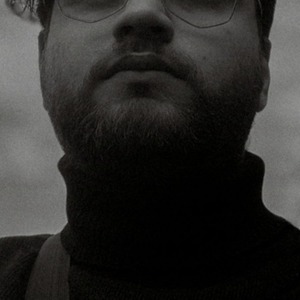 پروفایل Mr Houza