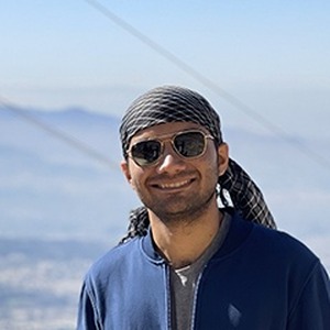 پروفایل امیررضا صادقی