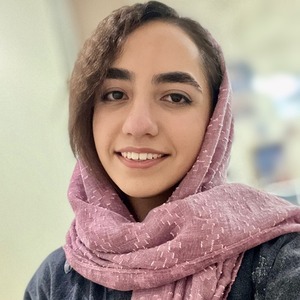 پروفایل آیسان زبردست