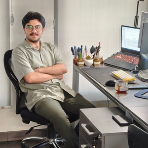 پروفایل شایان زارع