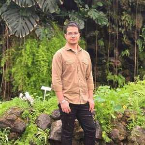 پروفایل محمدرضا خاشعی