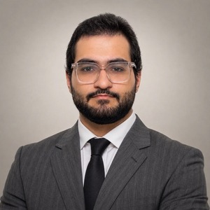 پروفایل امیر محمد ذکاوتی