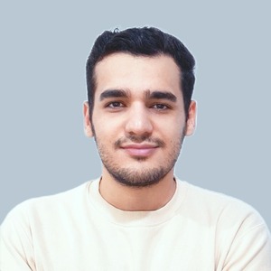 پروفایل علی شریفی