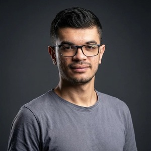 پروفایل محسن پورعینی