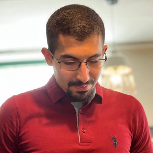 پروفایل امیرحسین ملک پور