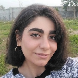 پروفایل Yasamin Ghaedinia