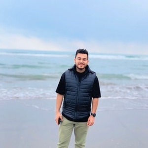 پروفایل علیرضا هوشمند شریفی