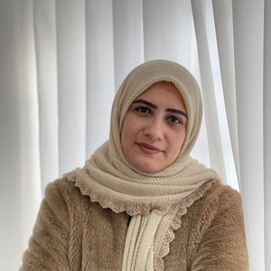 پروفایل زهرا عزیزی