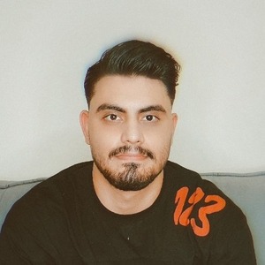 پروفایل امیرحسن متقی
