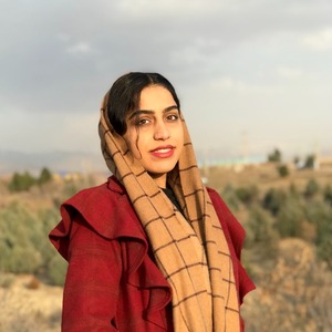 پروفایل parisa sadeghi