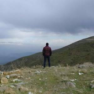 پروفایل Pouya Zolghadr