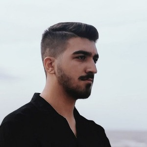 پروفایل پوریا شامخی