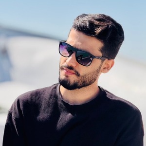 پروفایل علی مستقیمی